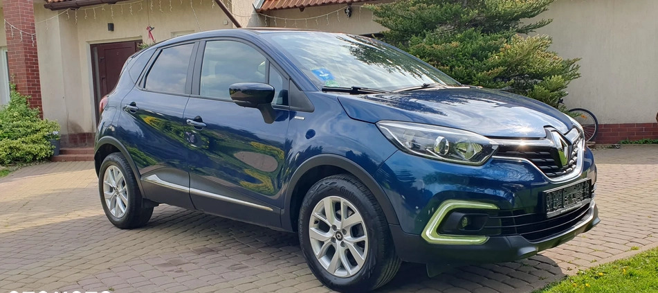 Renault Captur cena 57999 przebieg: 105000, rok produkcji 2019 z Pasłęk małe 352